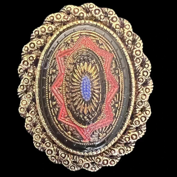 Vintage Sarah Coventry Vienna Pendant/Brooch Pin Gold Tone - Picture 2 of 4